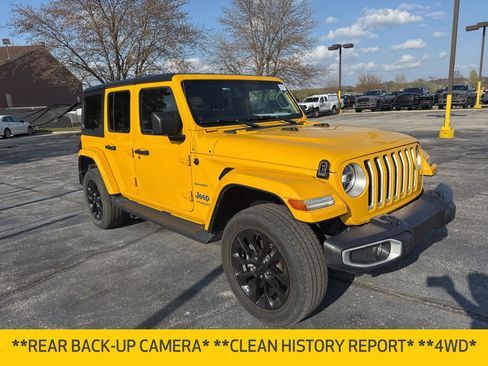 Used 2021 Jeep Wrangler Unlimited Sahara w/ Cold Weather Group image 5