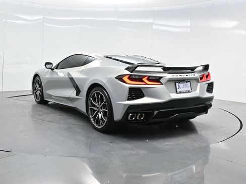 Used 2023 Chevrolet Corvette Stingray Preferred Cpe w/ Z51 Performance Package RWD image 5