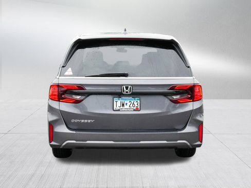 Certified 2026 Honda Odyssey EX-L image 6