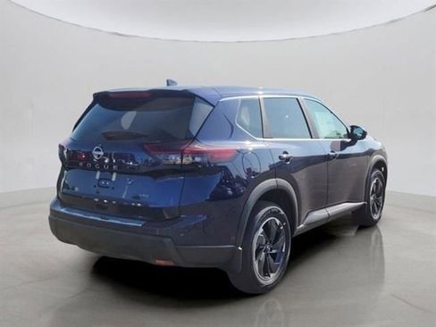 New 2025 Nissan Rogue SV image 15