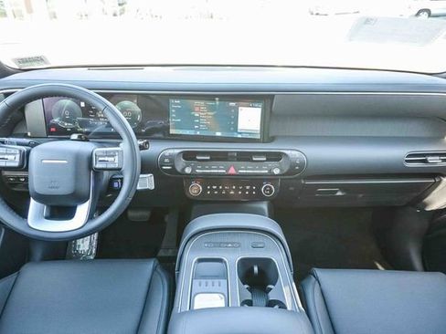 New 2026 Hyundai Palisade Calligraphy AWD/4WD image 14