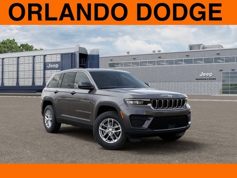 New 2026 Jeep Grand Cherokee Laredo RWD image 5