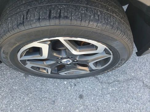 Used 2018 Subaru Crosstrek 2.0i Limited image 24