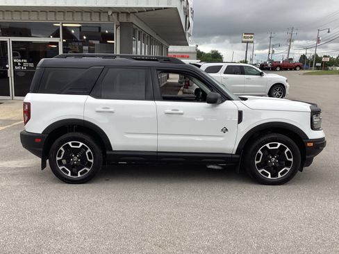 Used 2022 Ford Bronco Sport Outer Banks w/ Tech Package AWD/4WD image 4