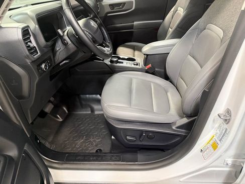 Used 2025 Ford Bronco Sport Badlands image 57