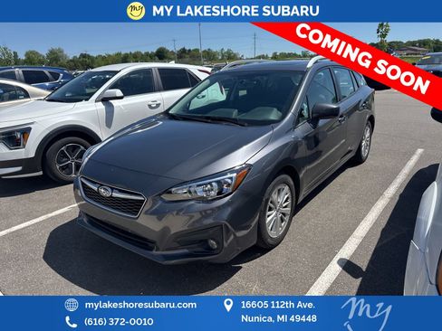 Used 2018 Subaru Impreza 2.0i Premium AWD/4WD image 2