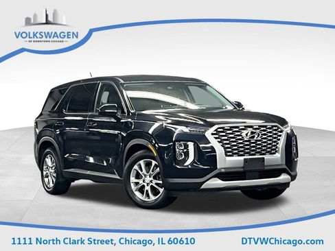 Used 2021 Hyundai Palisade SE image 1