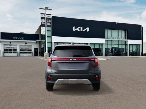New 2026 Kia Seltos LX image 6