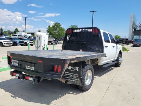 Used 2025 RAM 3500 Tradesman w/ Chrome Appearance Group AWD/4WD image 3