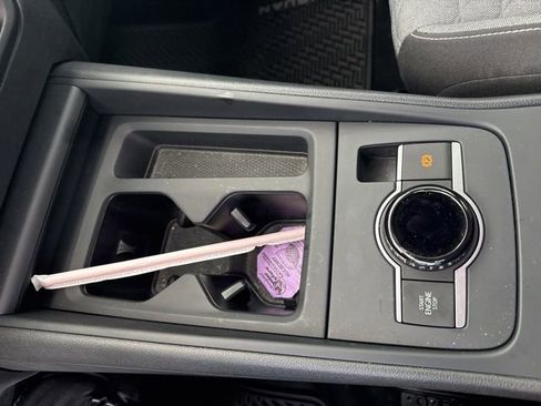 Certified 2025 Volkswagen Tiguan S FWD image 22