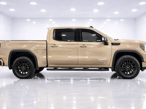Used 2023 GMC Sierra 1500 Elevation w/ Elevation Premium Package AWD/4WD image 6
