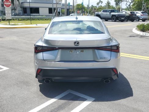 Used 2023 Lexus IS 300 w/ Comfort Package image 6