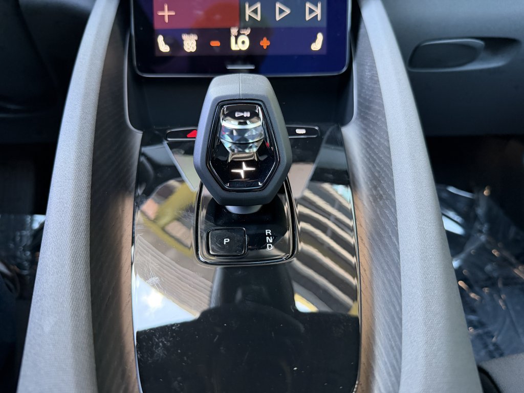 Used 2023 Polestar Polestar 2 AWD/4WD image 25
