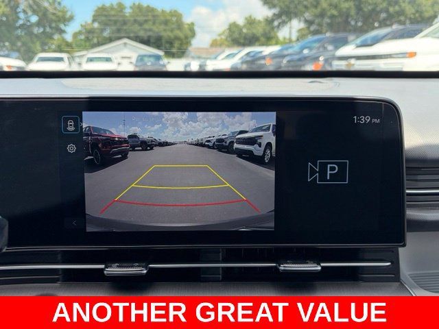 Used 2025 Hyundai Kona SEL FWD image 24