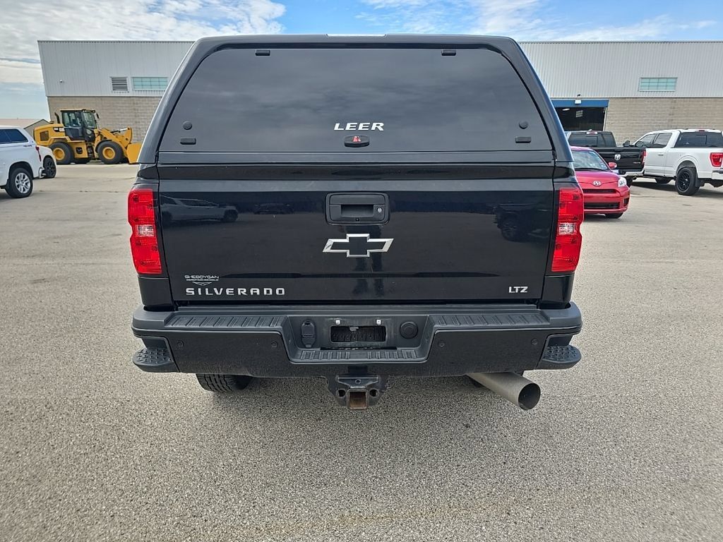 Used 2019 Chevrolet Silverado 2500 LTZ w/ Duramax Plus Package AWD/4WD image 5
