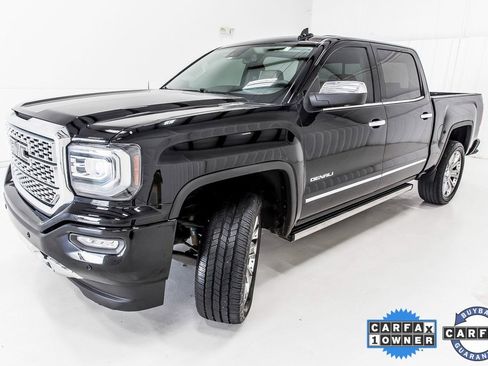 Used 2018 GMC Sierra 1500 Denali w/ Denali Ultimate Package image 3
