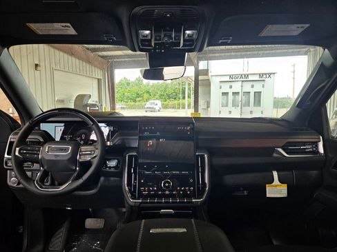 New 2026 GMC Yukon XL Denali w/ Denali Reserve Package AWD/4WD image 27
