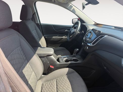 Certified 2018 Chevrolet Equinox LT w/ Sun & Infotainment Package FWD image 15