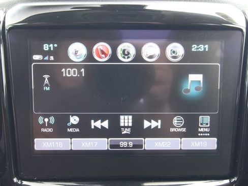 Used 2019 Chevrolet Traverse LT w/ LPO, Blackout Package AWD/4WD image 32