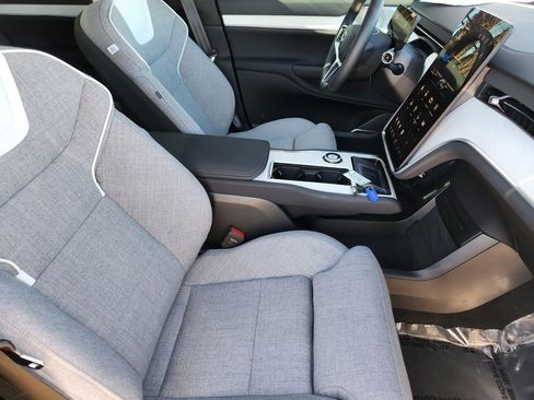 Used 2025 Volvo EX90 Ultra image 5