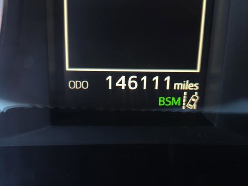 Used 2017 Toyota Highlander XLE image 14