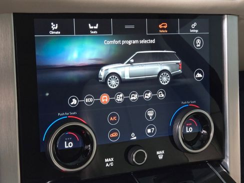 Used 2021 Land Rover Range Rover Westminster Edition image 31