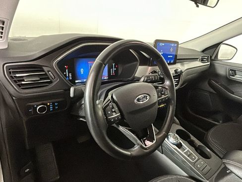 Used 2024 Ford Escape Active AWD/4WD image 15