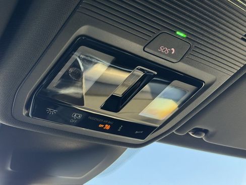 New 2025 Volkswagen GTI SE image 40