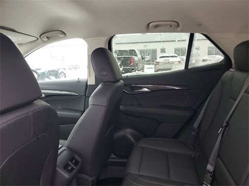 Certified 2023 Buick Envision Essence image 10