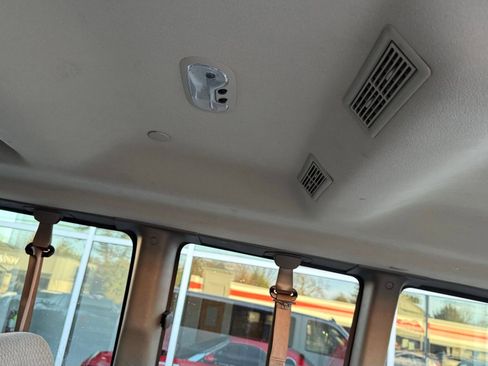 Used 2019 Chevrolet Express 3500 LT w/ LT Preferred Equipment Group image 13