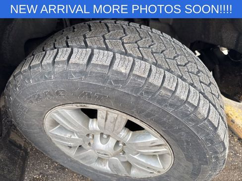 Used 2011 Ford F150 Lariat w/ Lariat Chrome Pkg image 17