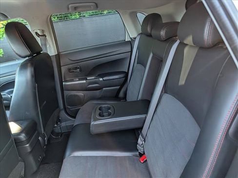 Used 2024 Mitsubishi Outlander Sport AWD image 24