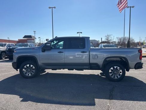 New 2026 Chevrolet Silverado 2500 Custom w/ Custom Value Package image 6