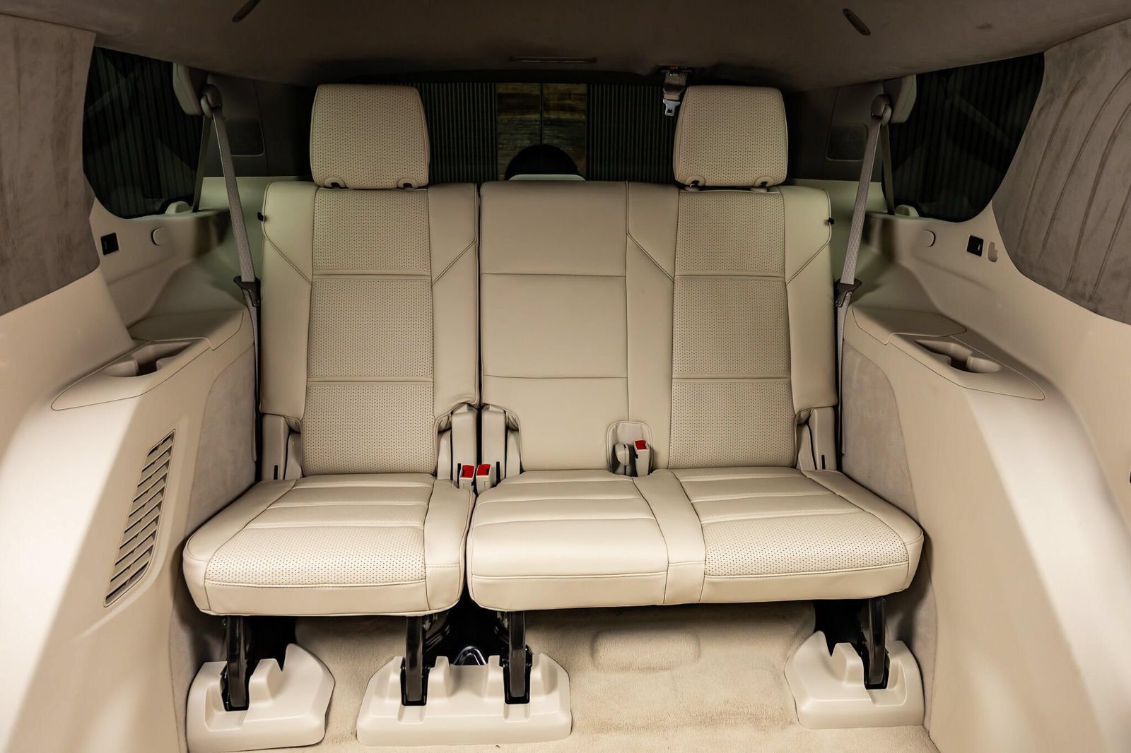 Used 2025 Cadillac Escalade Sport Platinum AWD/4WD image 38