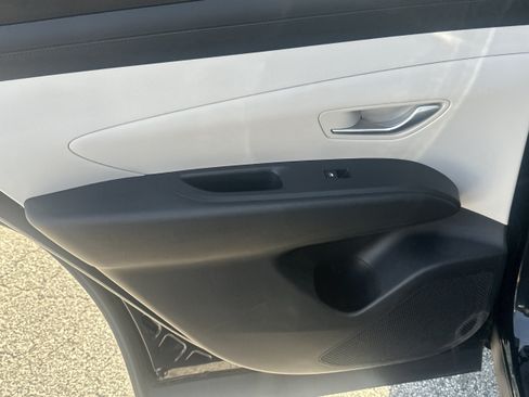 Used 2025 Hyundai Tucson SEL FWD image 21