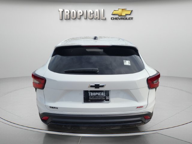 New 2026 Chevrolet Trax RS FWD image 4