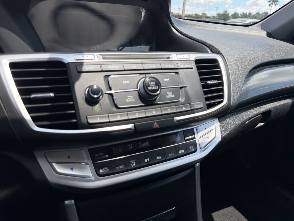 Used 2015 Honda Accord Sport image 22