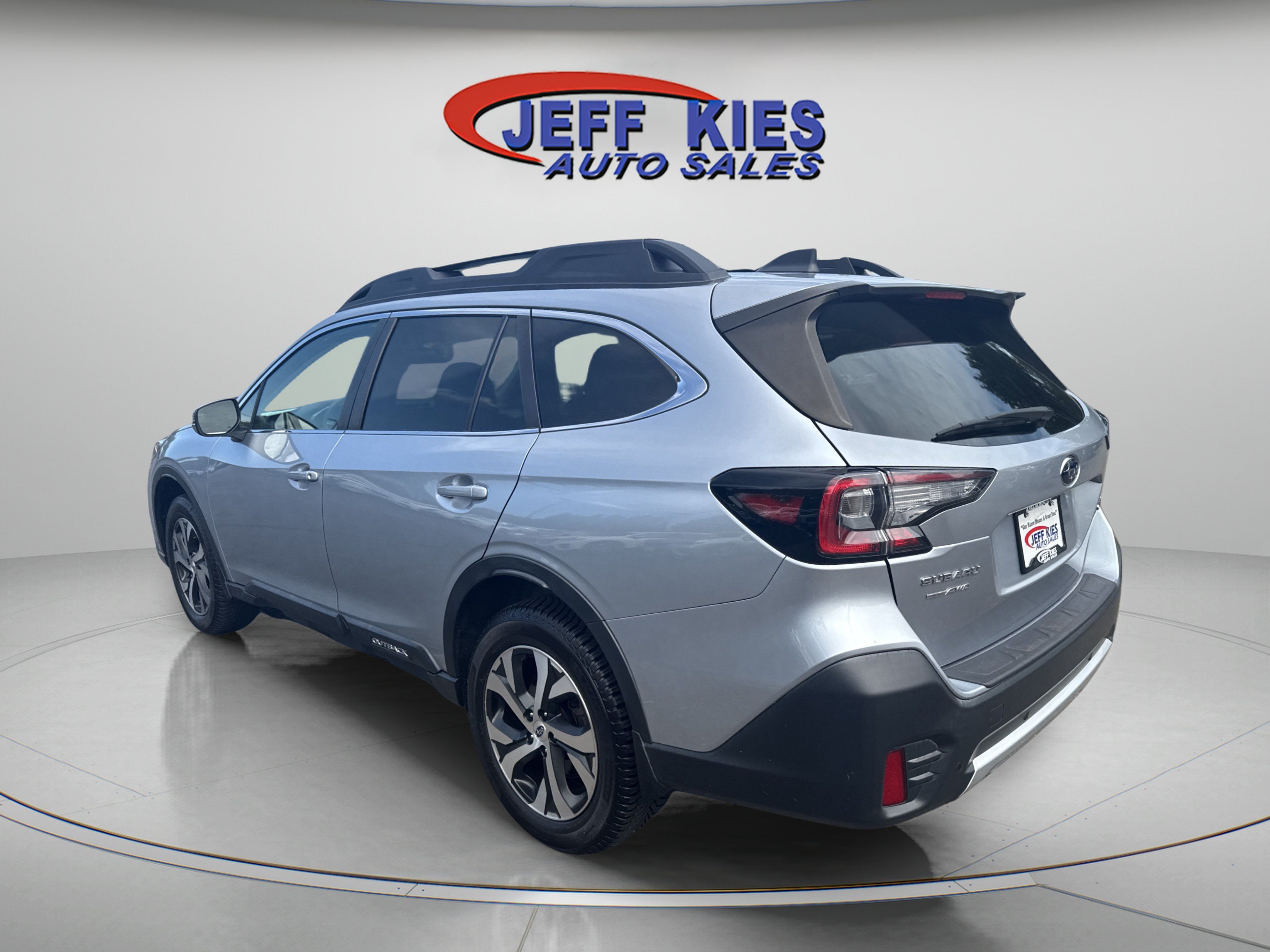 Used 2021 Subaru Outback Limited AWD/4WD image 7