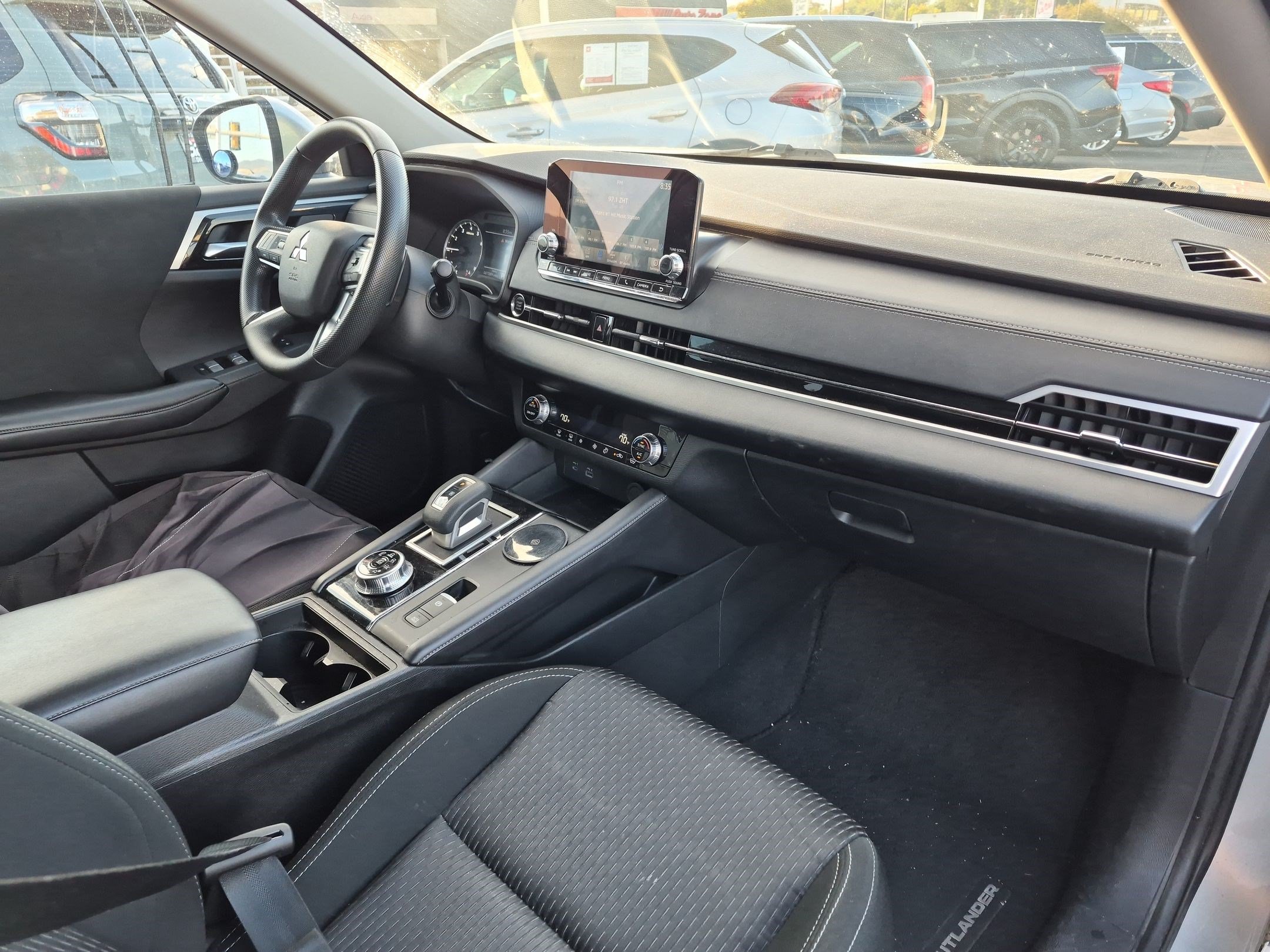 Used 2022 Mitsubishi Outlander ES AWD/4WD image 32