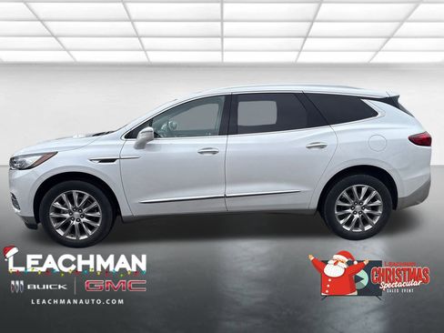 Used 2020 Buick Enclave Premium w/ Sun and Sites Package image 8