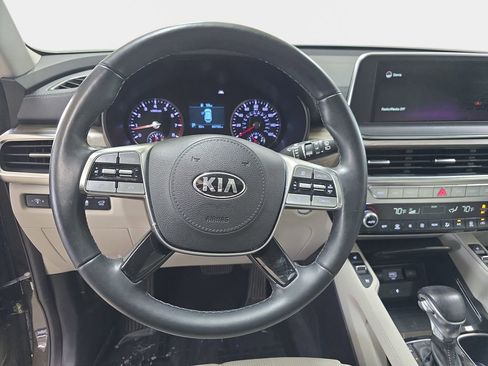 Used 2020 Kia Telluride EX w/ EX Premium Package image 19