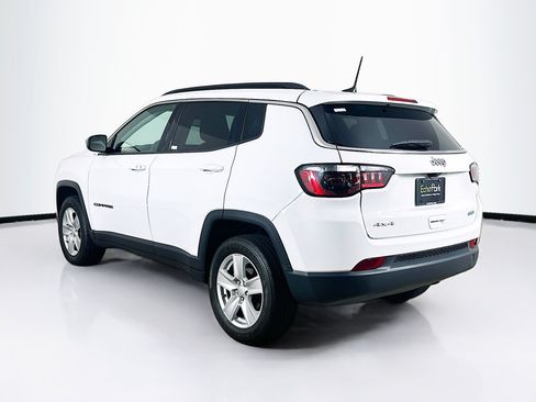 Used 2022 Jeep Compass Latitude AWD/4WD image 5