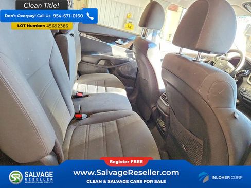 Used 2019 Kia Sorento Suv image 15