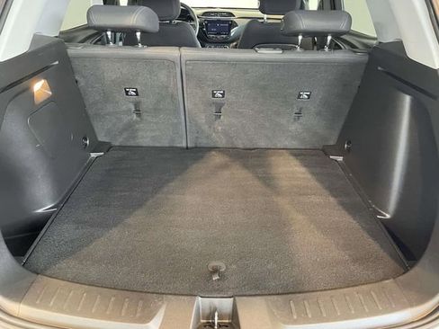 Used 2021 Chevrolet TrailBlazer LT w/ Convenience Package image 17
