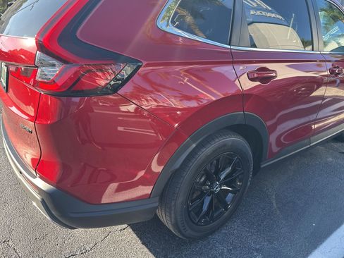 Used 2023 Honda CR-V Sport image 9