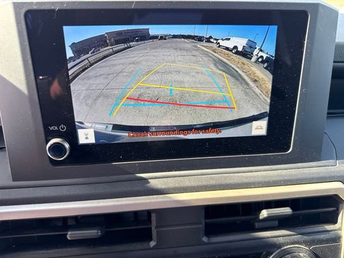 Used 2024 Toyota Tacoma SR RWD image 25
