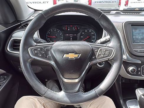 Used 2018 Chevrolet Equinox LT FWD image 21