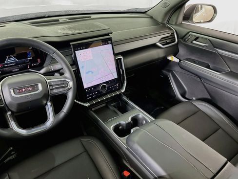 Used 2024 GMC Acadia Elevation w/ Black Edition image 24