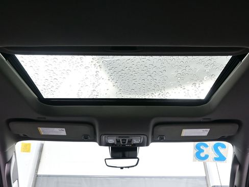 Used 2023 GMC Sierra 1500 Denali w/ Denali Reserve Package image 17