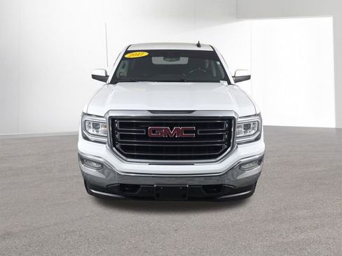 Used 2017 GMC Sierra 1500 SLE image 44